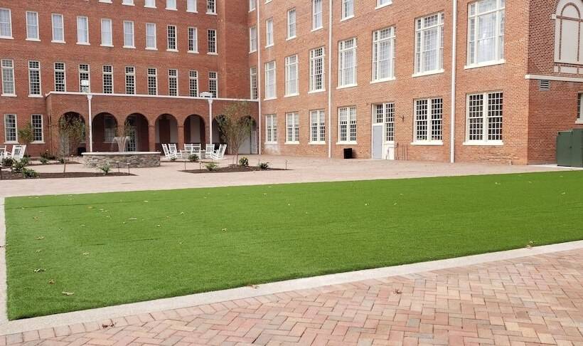 ホテル Inn At Blackstone