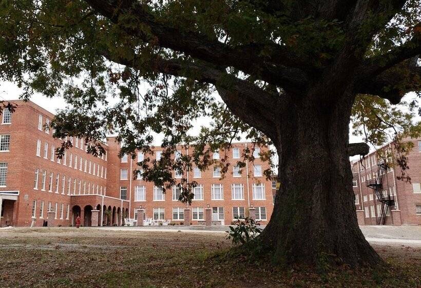 ホテル Inn At Blackstone