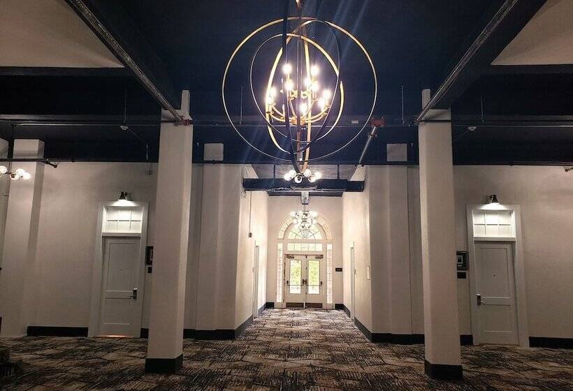 ホテル Inn At Blackstone