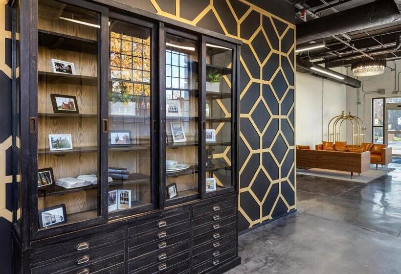 ホテル Inn At Blackstone