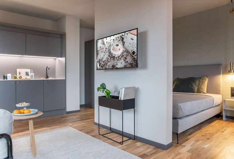 هتل Ipartment Berlin Airport