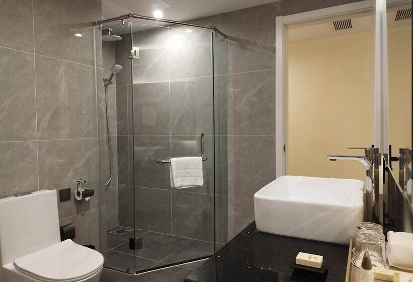 Legend Hotel And Resort