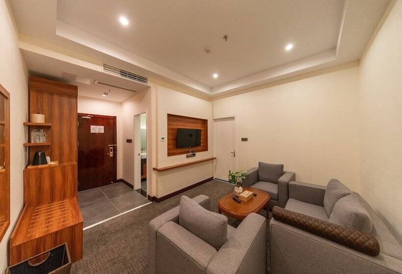 Legend Hotel And Resort