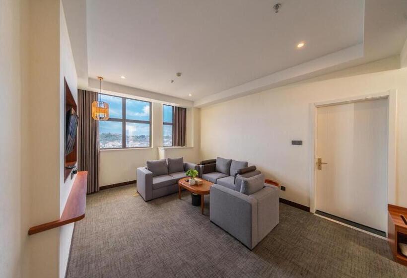 Legend Hotel And Resort