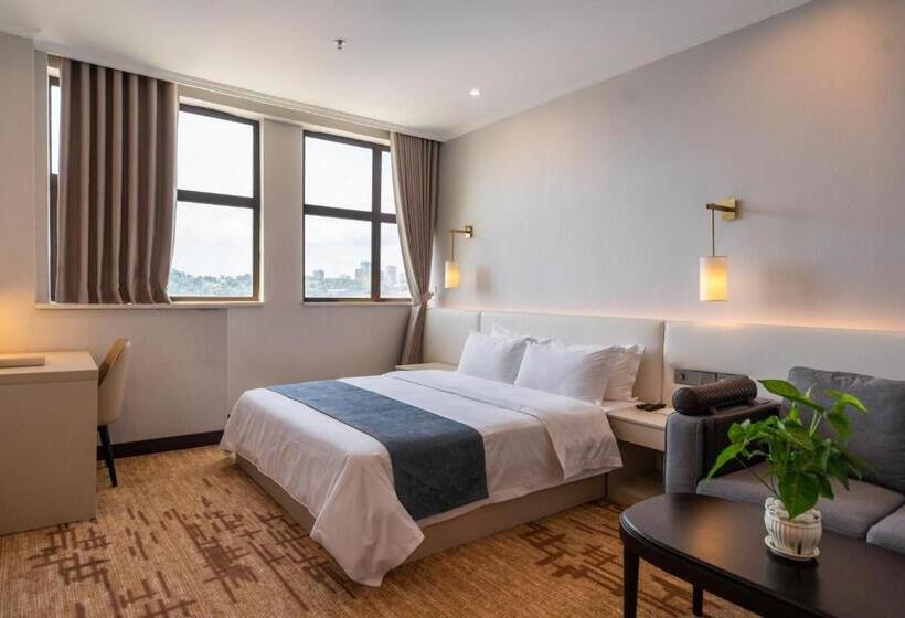 Legend Hotel And Resort