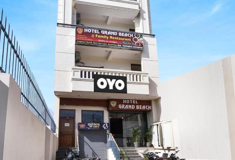 ホテル Oyo 90099  Grand Beach