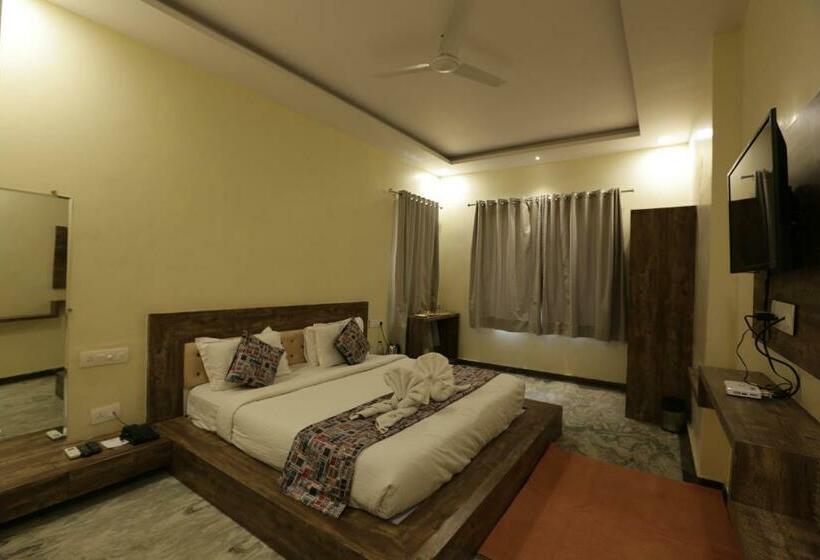 فندق Palace Raj Kumbha