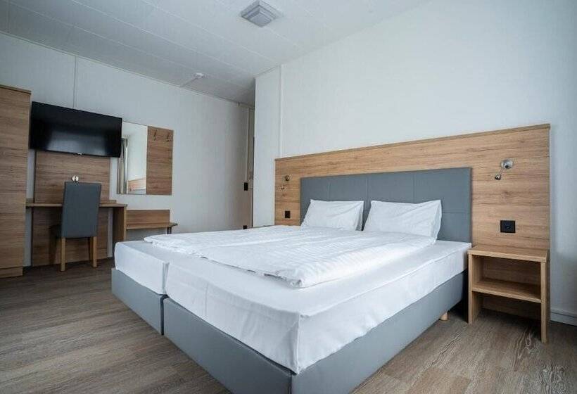 בית מלון כפרי Perron 10