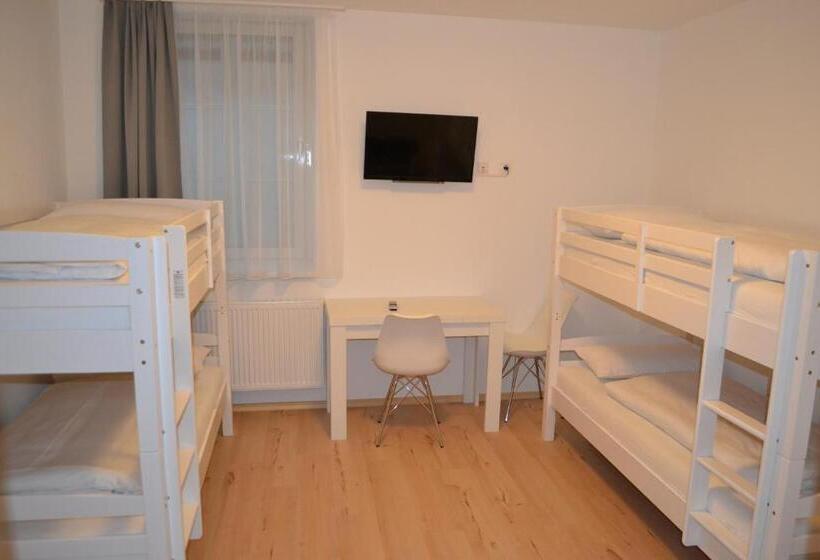 فندق Platia   Rooms