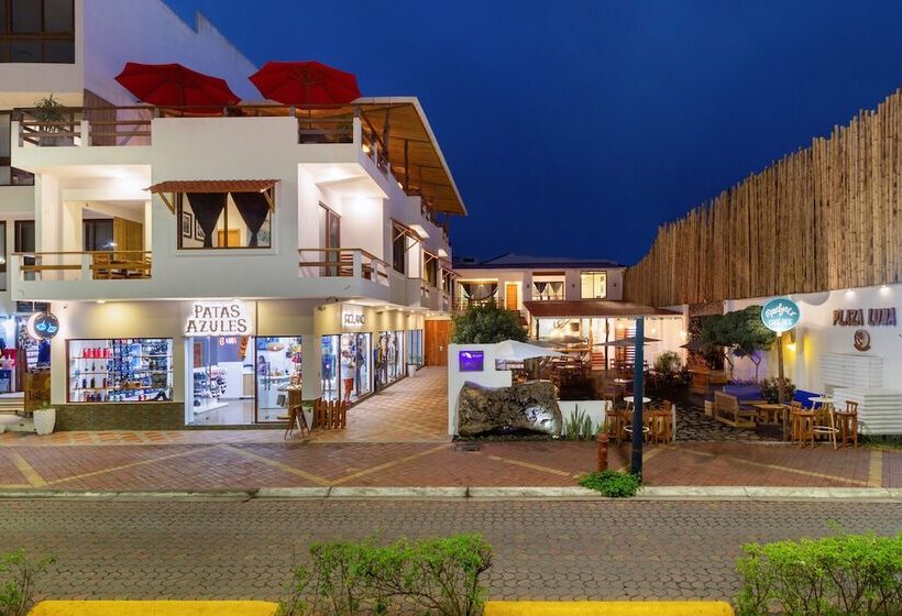 ホテル Plaza Luna Suites