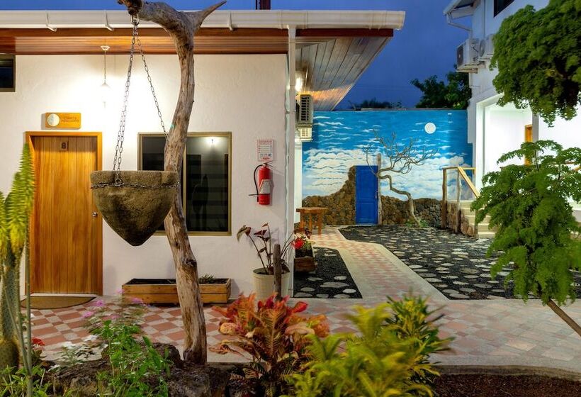 ホテル Plaza Luna Suites