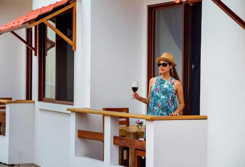 ホテル Plaza Luna Suites