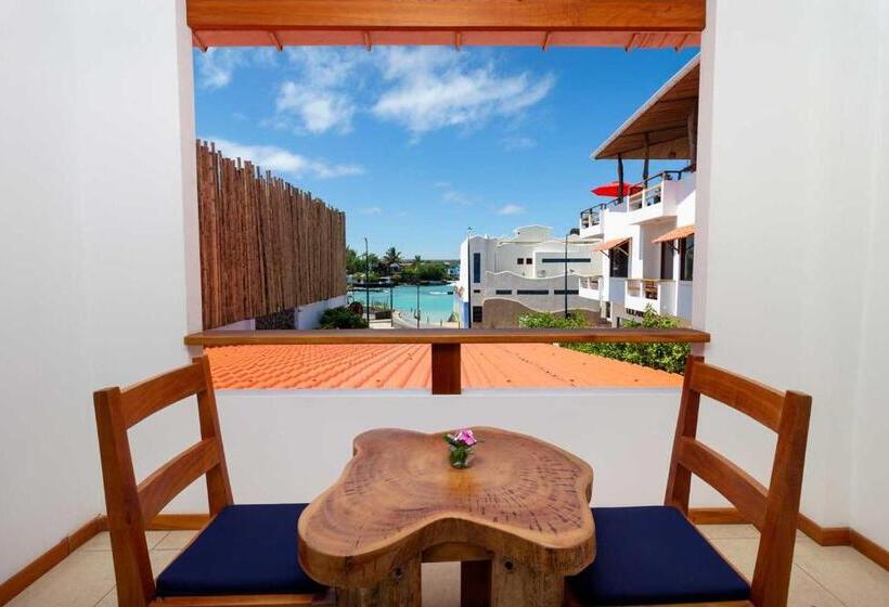 ホテル Plaza Luna Suites