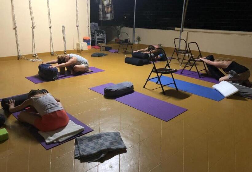 בית מלון כפרי Sandy Beach