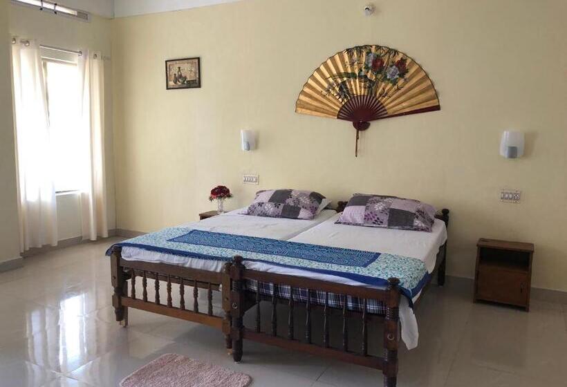 בית מלון כפרי Sandy Beach