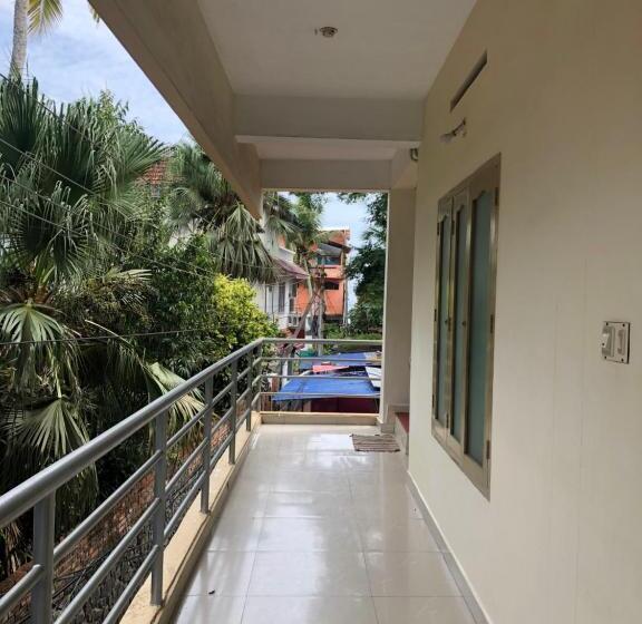 בית מלון כפרי Sandy Beach