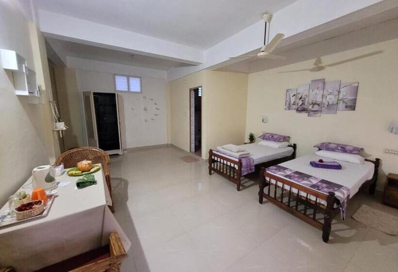 בית מלון כפרי Sandy Beach