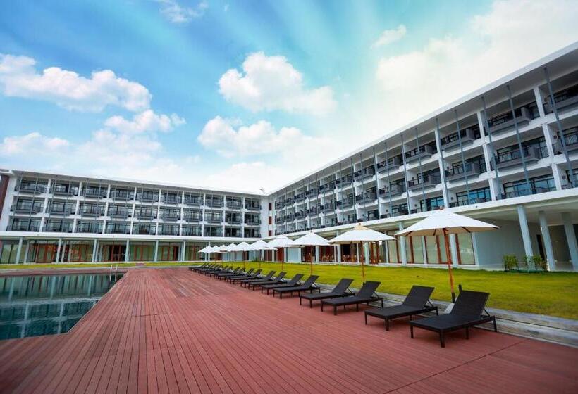 Sea Sand Sun Hua Hin By Jc Kevin Hotel & Resort