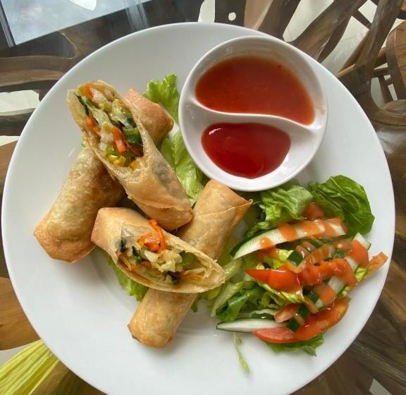 בית מלון כפרי Sea Shell Resort