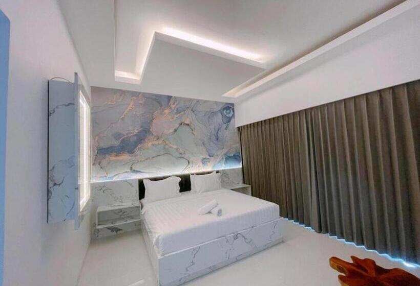 בית מלון כפרי Sea Shell Resort