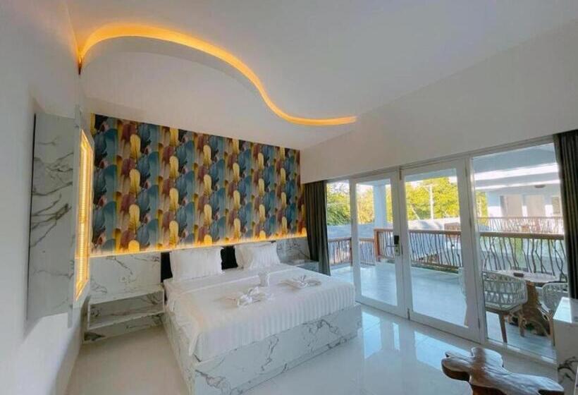 בית מלון כפרי Sea Shell Resort