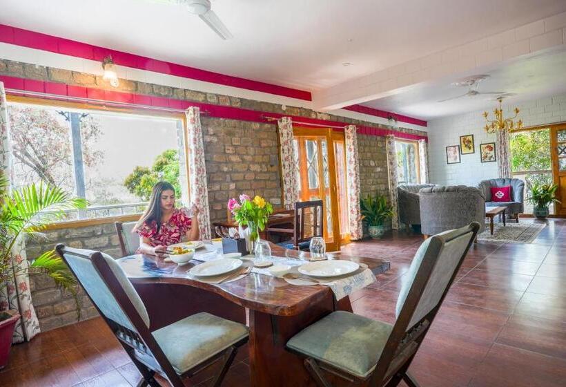 ホテル Seclude Nahan, Bantony Cottage