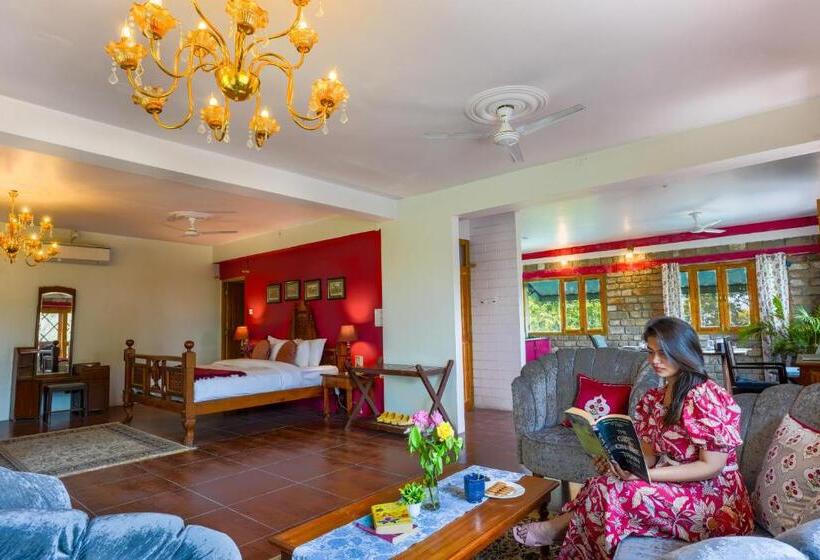 ホテル Seclude Nahan, Bantony Cottage