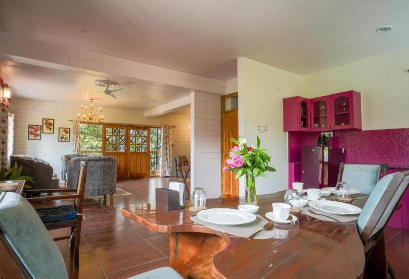 ホテル Seclude Nahan, Bantony Cottage