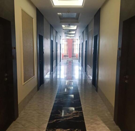 בית מלון כפרי Shubham Inn