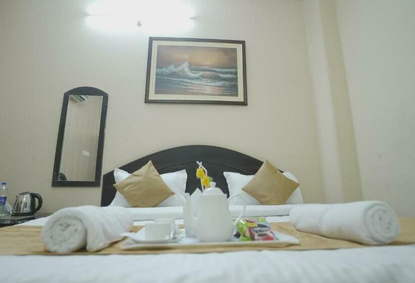 Отель Shukla Brothers By Wb Inn