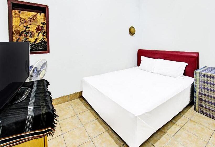 בית מלון כפרי Spot On 91982 Dani Homestay