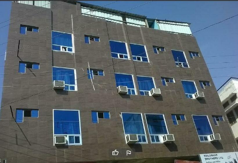 호텔 Sumitra By Wb Inn