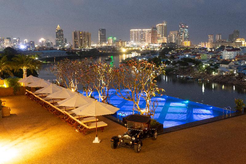 فندق Sun & Moon, Riverside