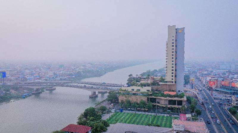 فندق Sun & Moon, Riverside