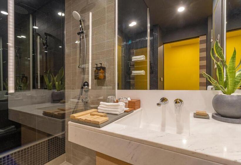 فندق Sun & Moon, Riverside