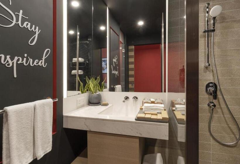 فندق Sun & Moon, Riverside