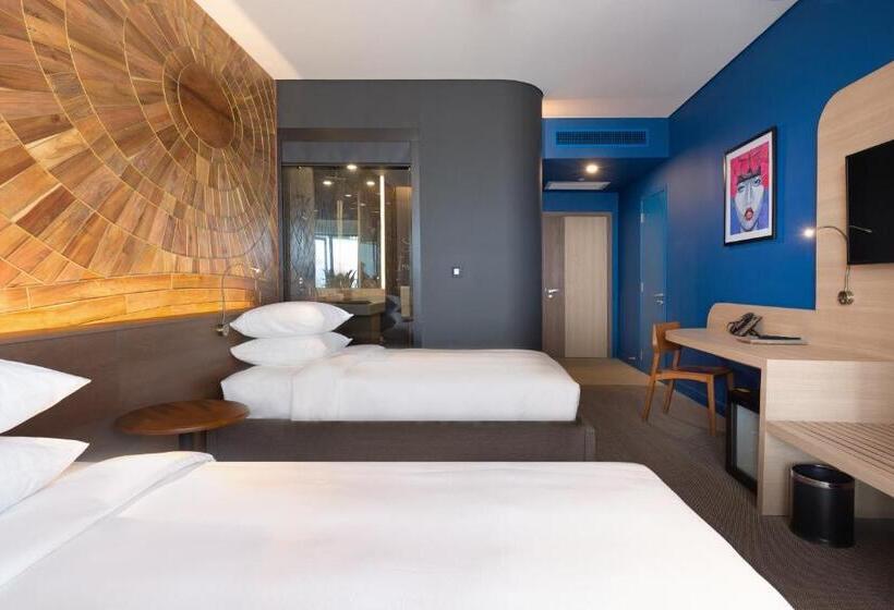 فندق Sun & Moon, Riverside