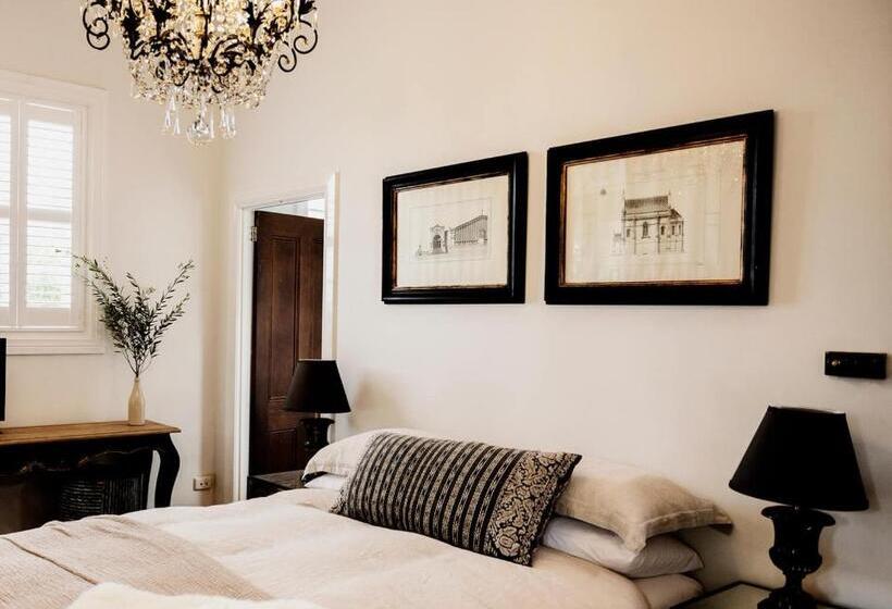 בית מלון כפרי The Doncaster