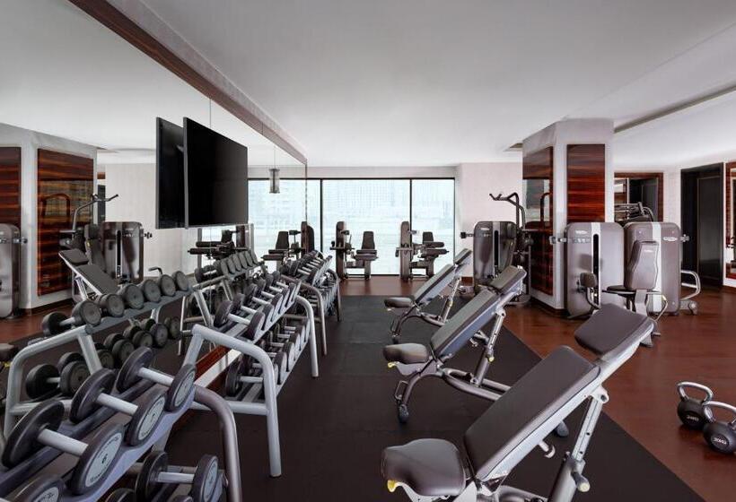 هتل The Ritzcarlton, Baku