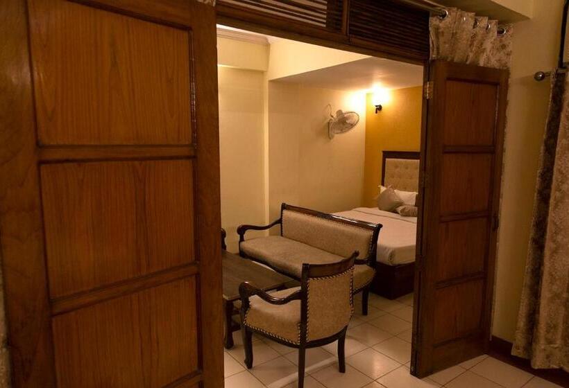 فندق The Sagar 42