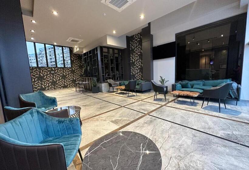 酒店 хотел валор