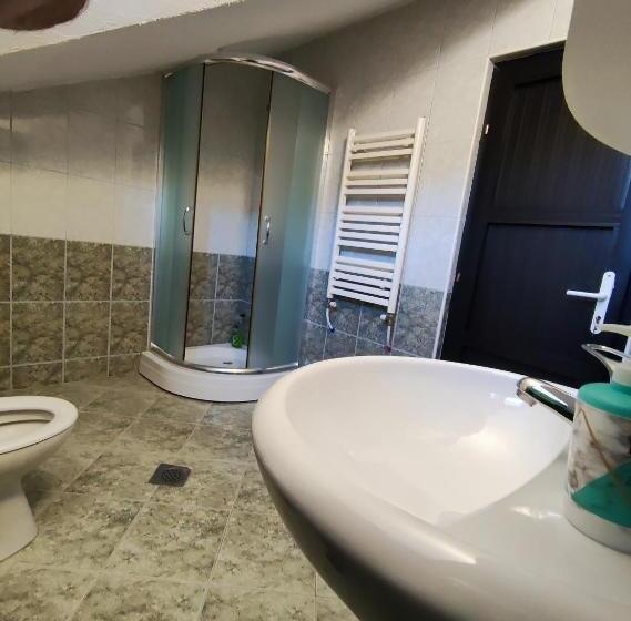 هتل Victorian Heights