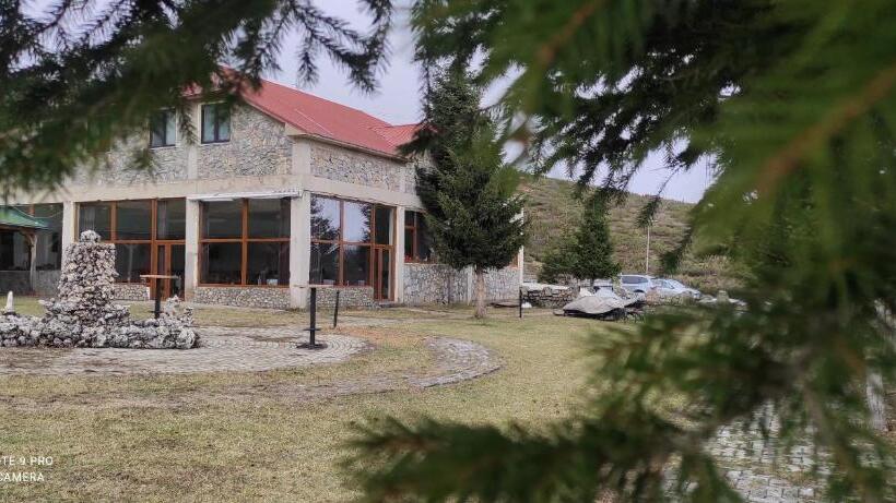 هتل Victorian Heights