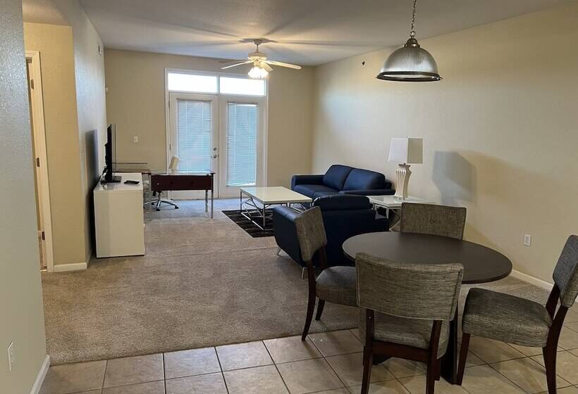 Washburn Hotel Suites