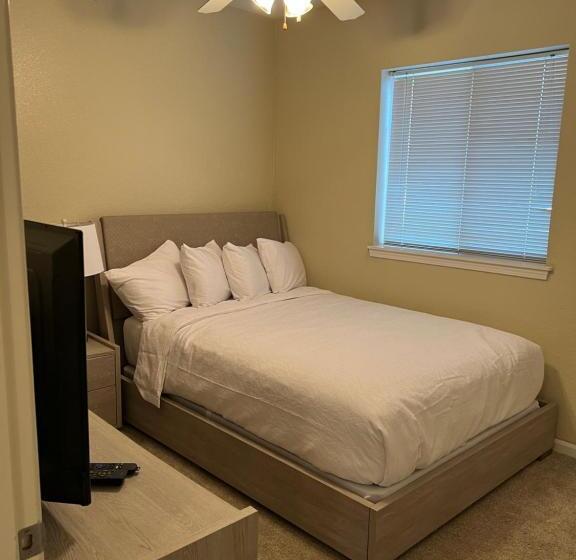 Washburn Hotel Suites