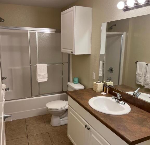 Washburn Hotel Suites