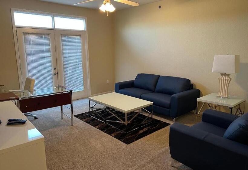 Washburn Hotel Suites