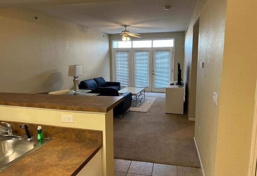 Washburn Hotel Suites