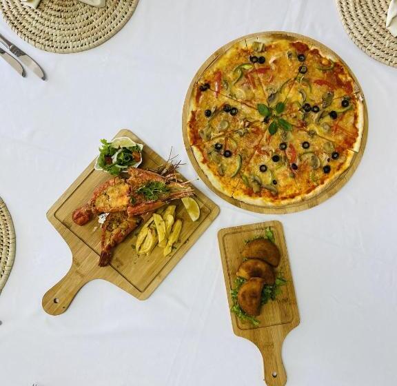 Inhambane Hotel Escola