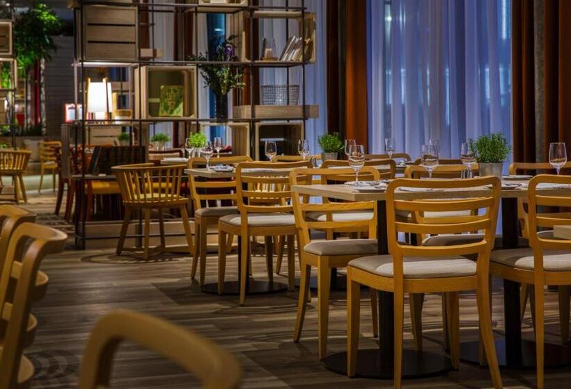 Intercityhotel Geneva